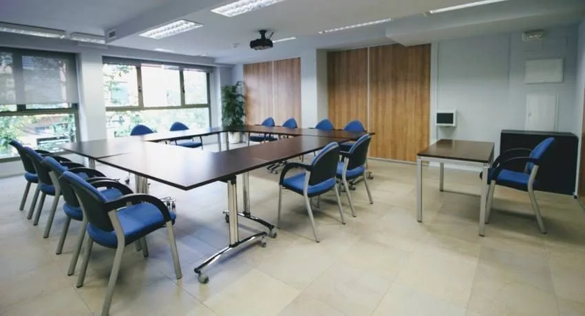 Cnaf, Meeting room for 16 people, Valencia