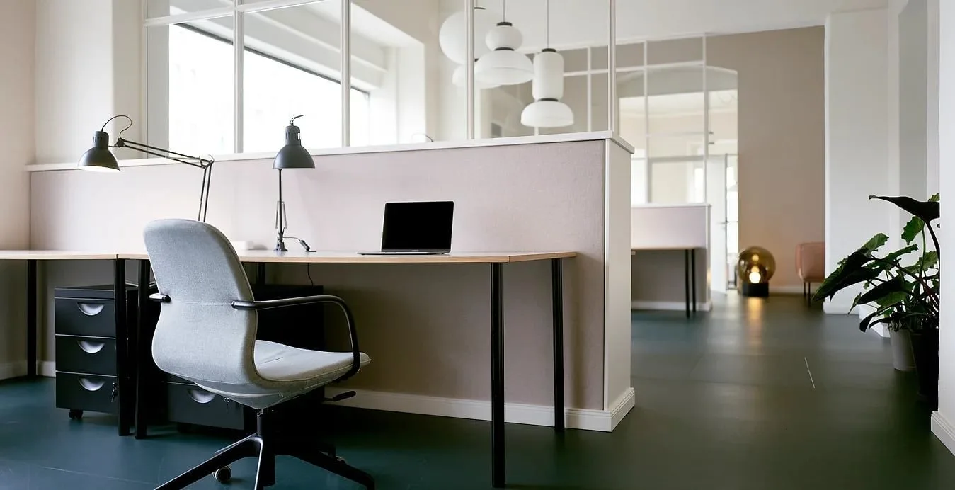 & Co Coworking, Private office, 2 desks, Berlin