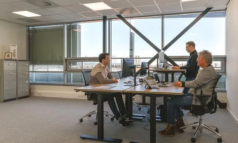 Co-Office Bruggebouw, Private office, 4 desks, Amsterdam
