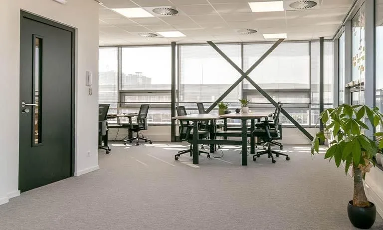 Co-Office Bruggebouw, Private office, 6 desks, Amsterdam