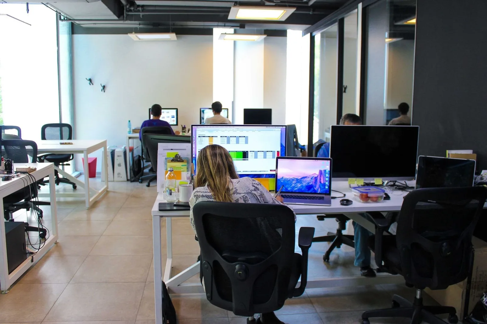 Co-Work Los Abedules, Espacio diáfano, Vitacura