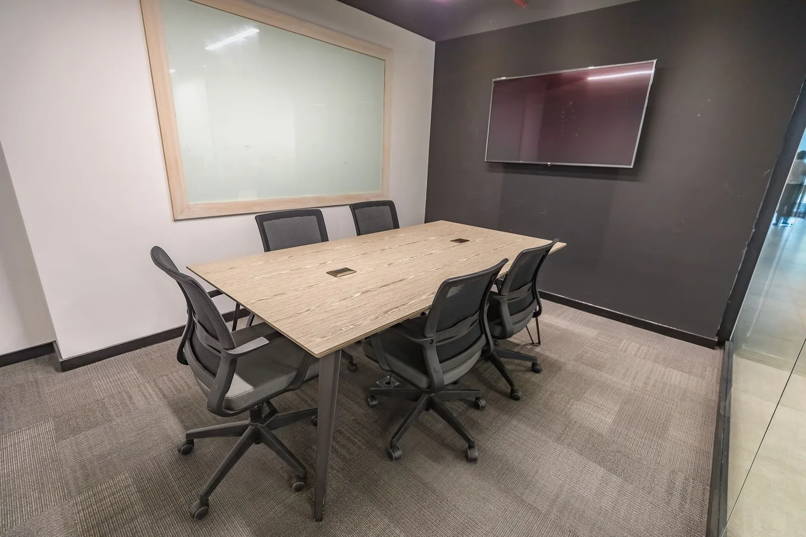 Co-Work Apoquindo, Sala de reuniones para 6 personas, Vitacura