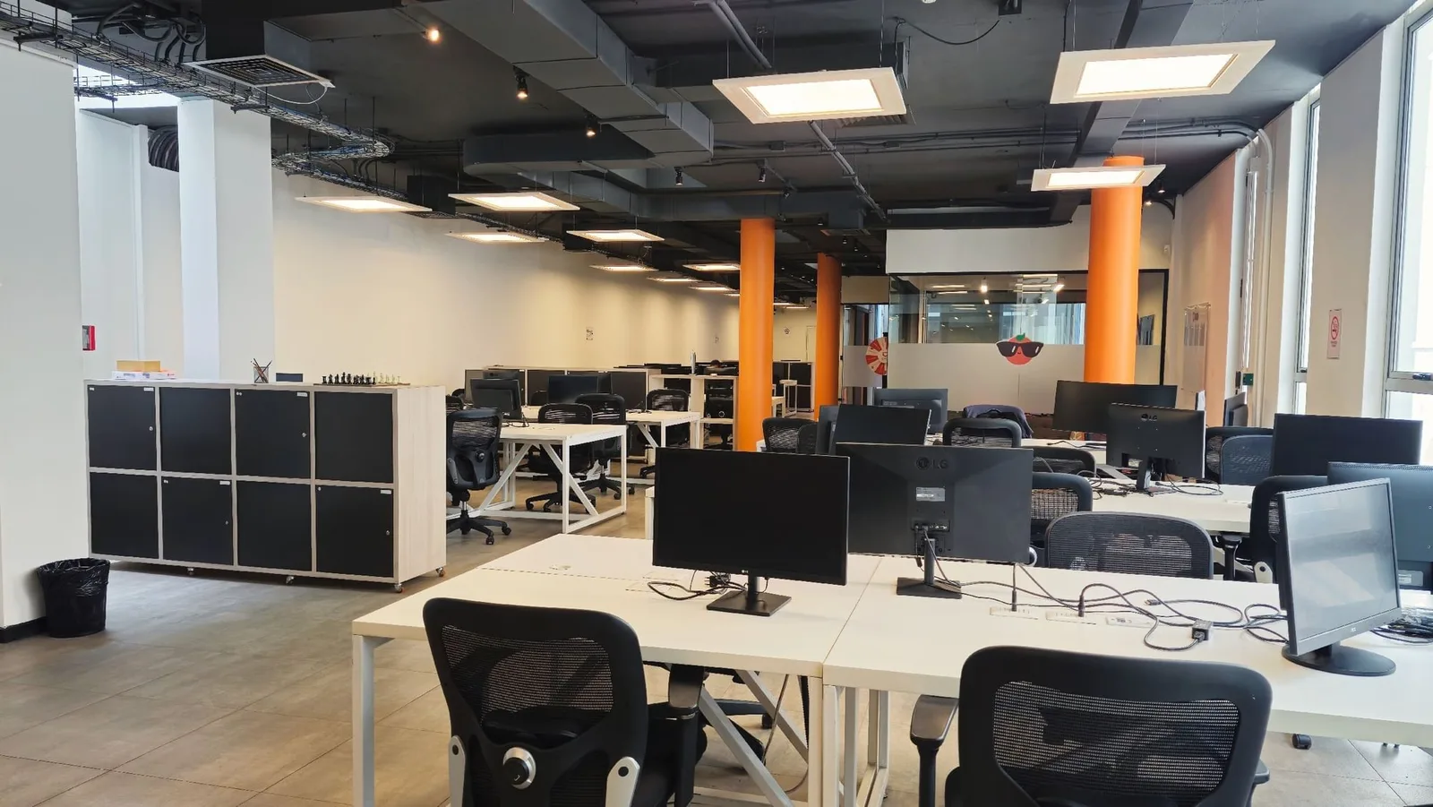 Co-Work Isidora, Espacio diáfano, Santiago
