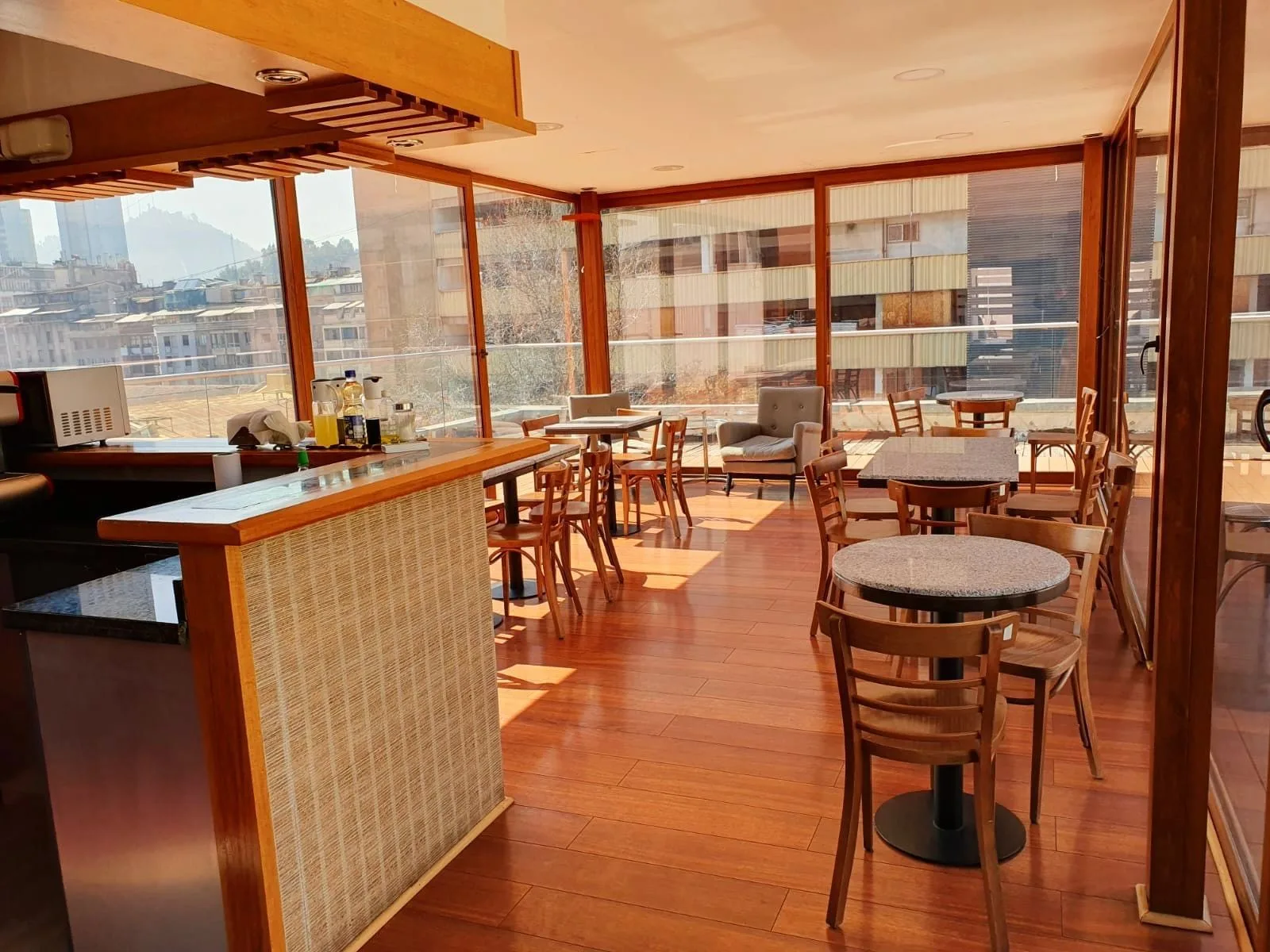 Co-Work Londres, Cafetería, Santiago