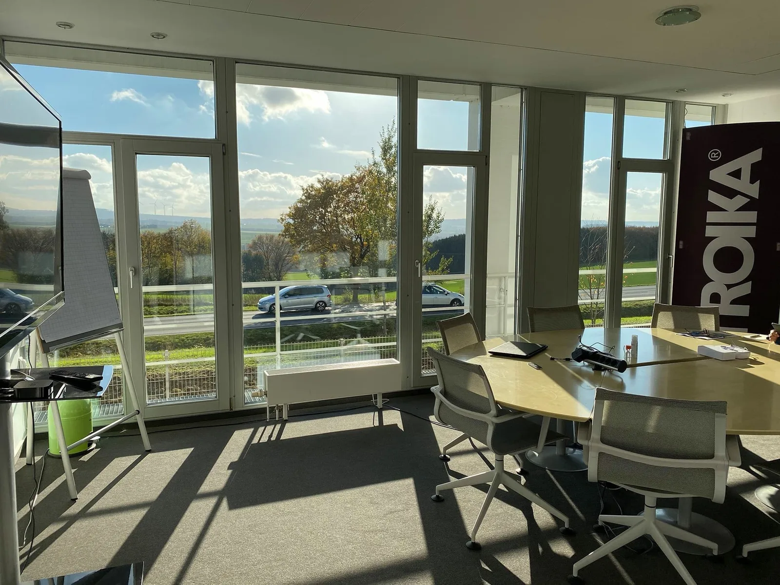 Co-Working by Troika, Besprechungsraum für 6 Personen, Müschenbach