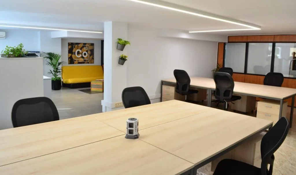 Co23 Espai Coworking, Open-plan office, Vilafranca del Penedès