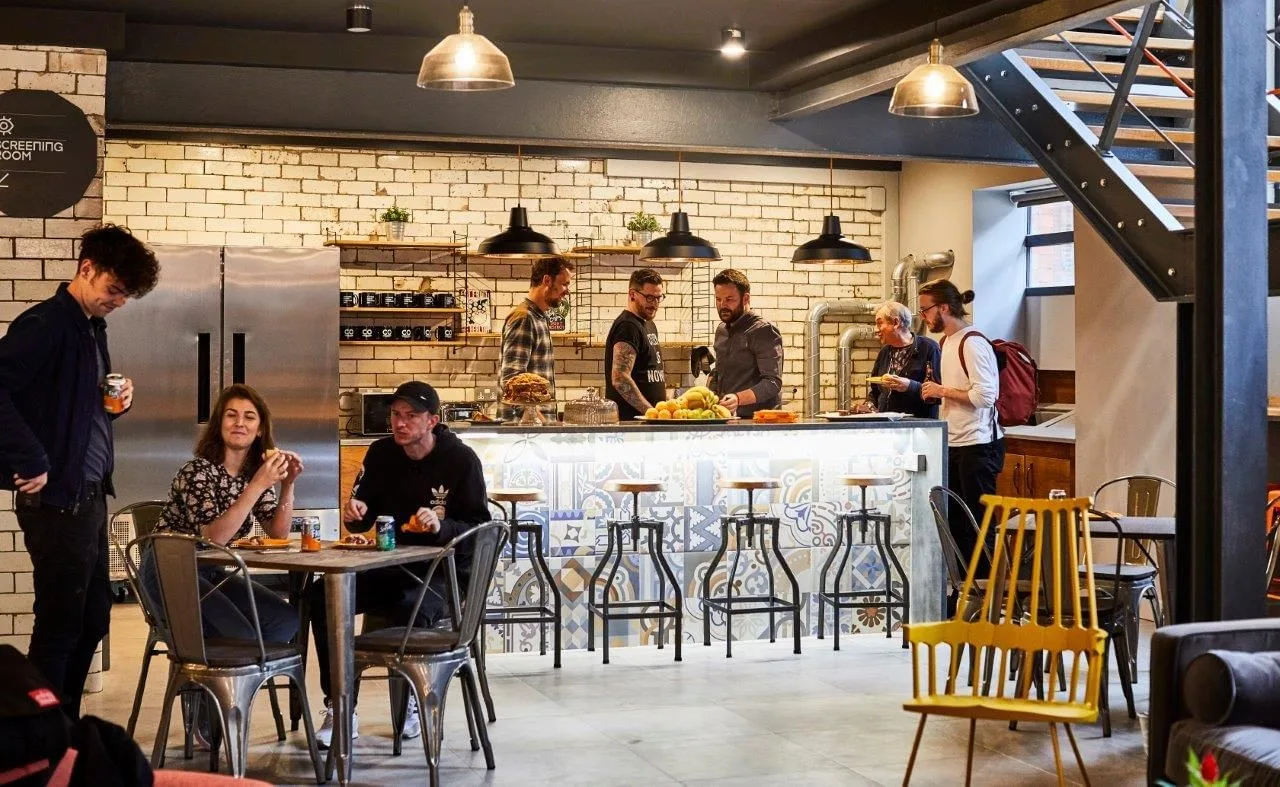 Colony Jactin House, Cafétéria, Manchester