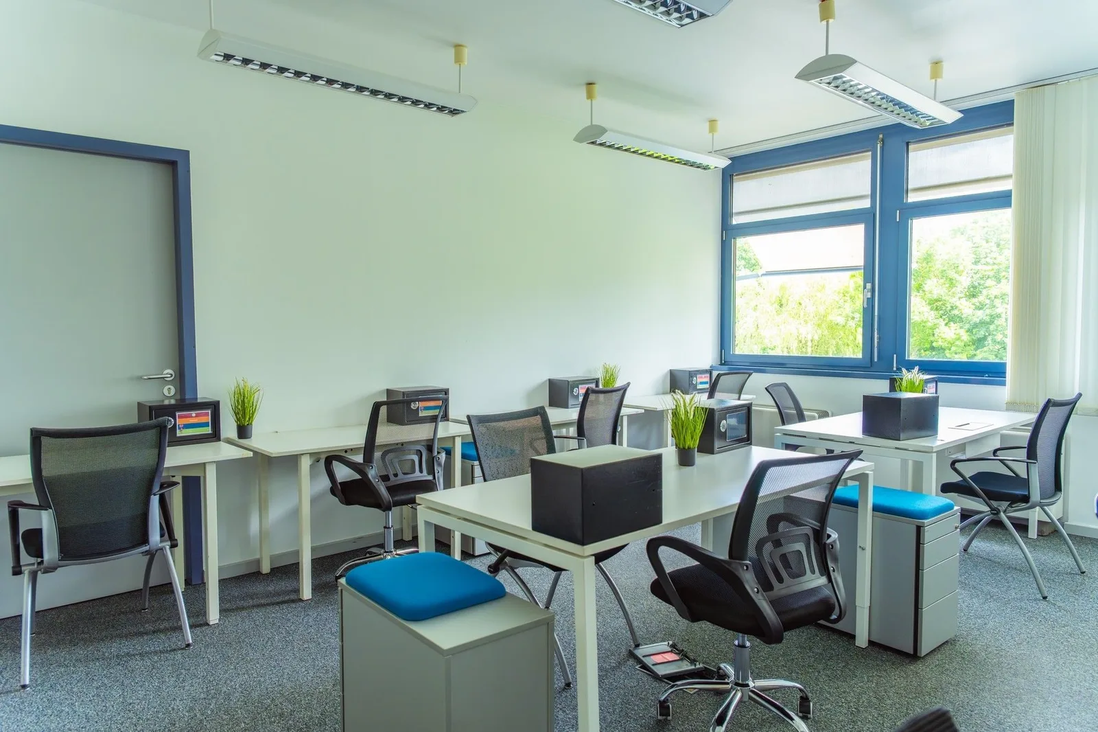 Colors Business Center - Luxembourg - Bertrange, Privatbüro mit 7 Arbeitsplätzen, Bertrange