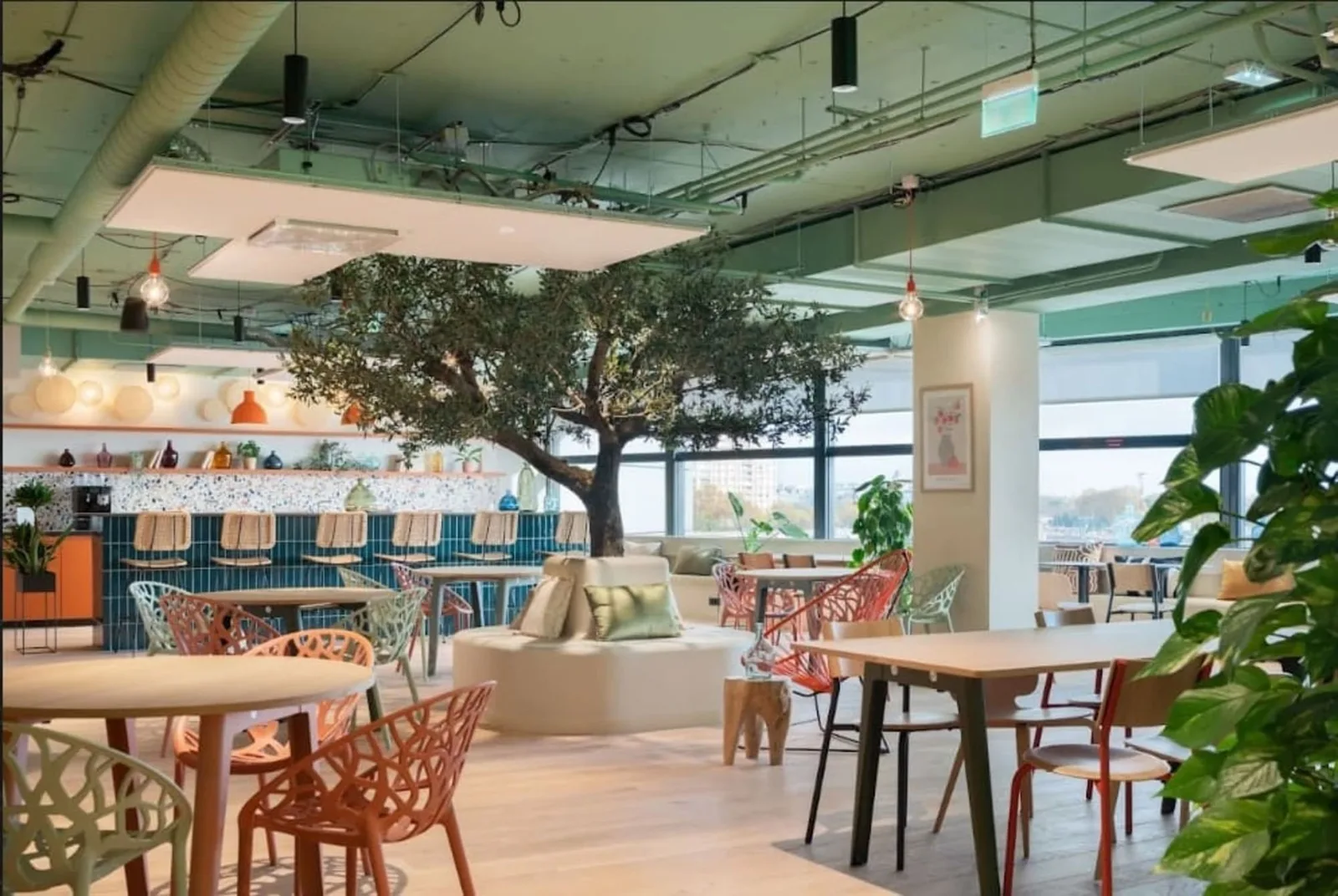 Comet Workplaces Bercy, Cafeteria, Paris 12e