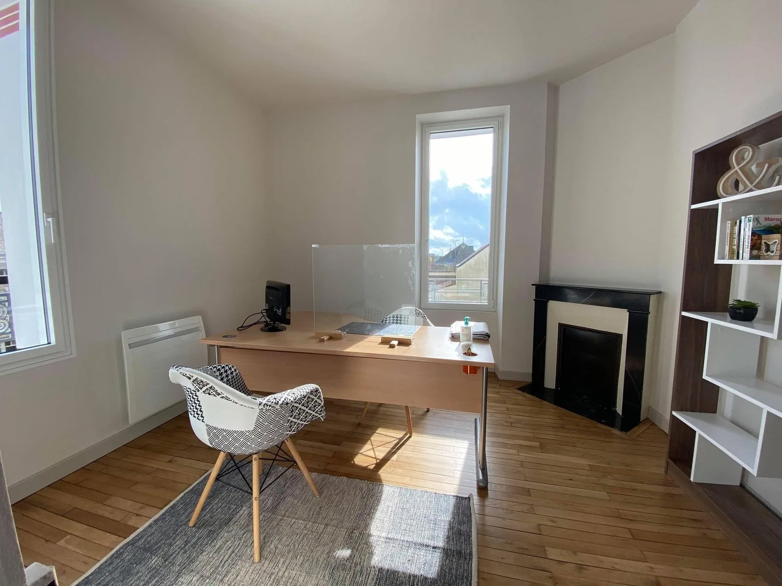 Comme chez Soi, Privatbüro mit 1 Arbeitsplatz, Dompierre-sur-Yon
