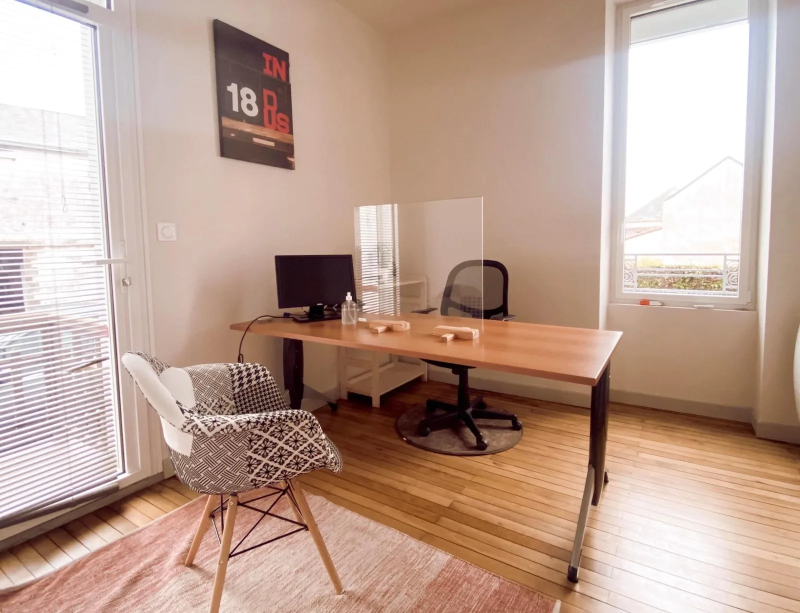 Comme chez Soi, Privatbüro mit 1 Arbeitsplatz, Dompierre-sur-Yon