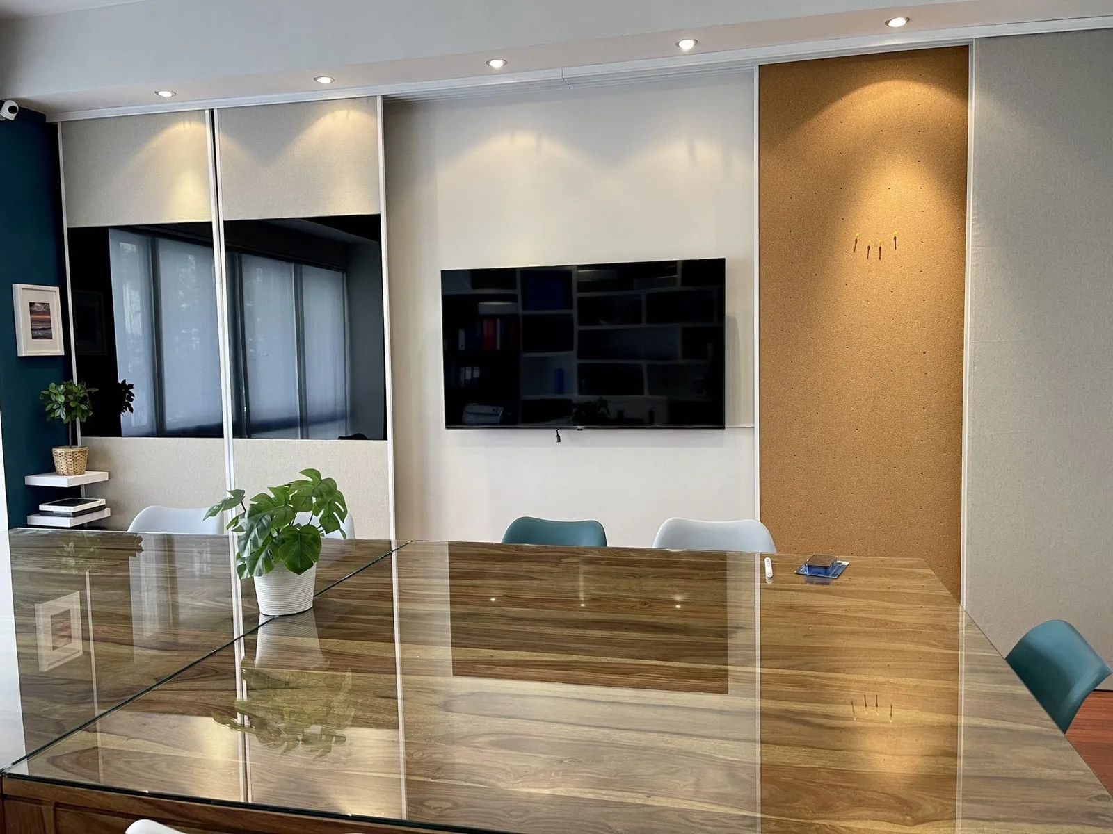 Comparte, Sala de reuniones para 6 personas, Madrid
