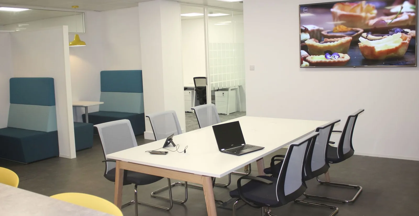 Confero Workspace Colindale, Meeting room for 6 people, Harrow