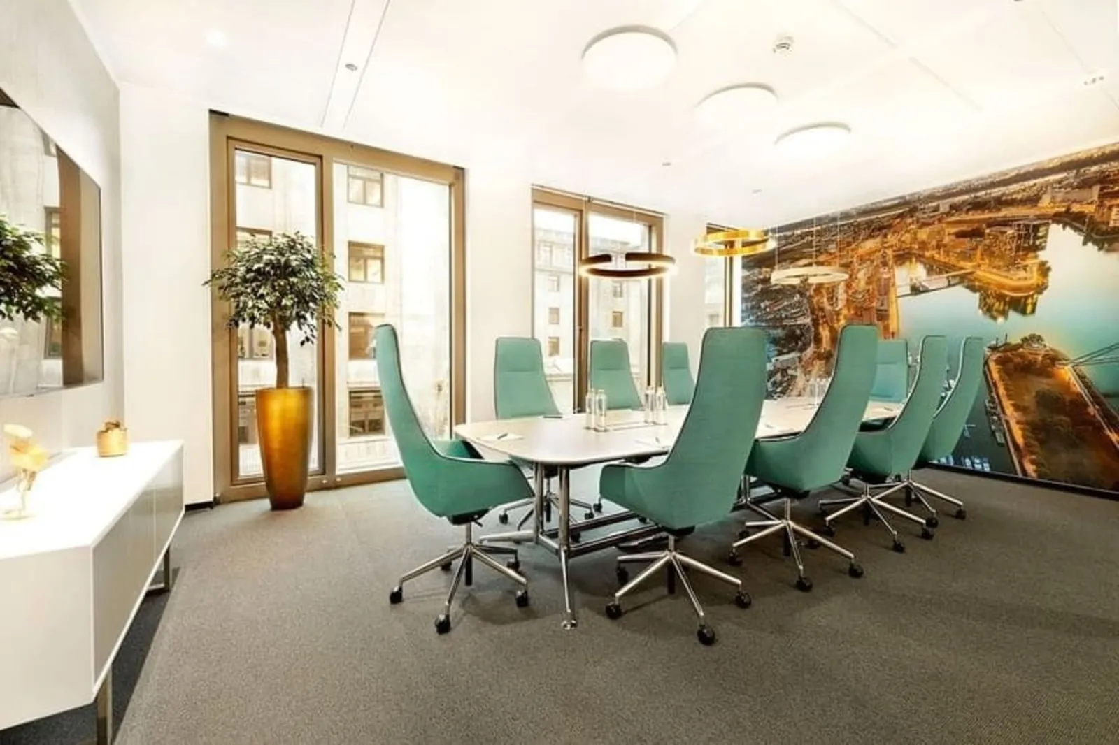 Contora Office Solutions - Düsseldorf KÖ-Quartier, Besprechungsraum für 10 Personen, Düsseldorf