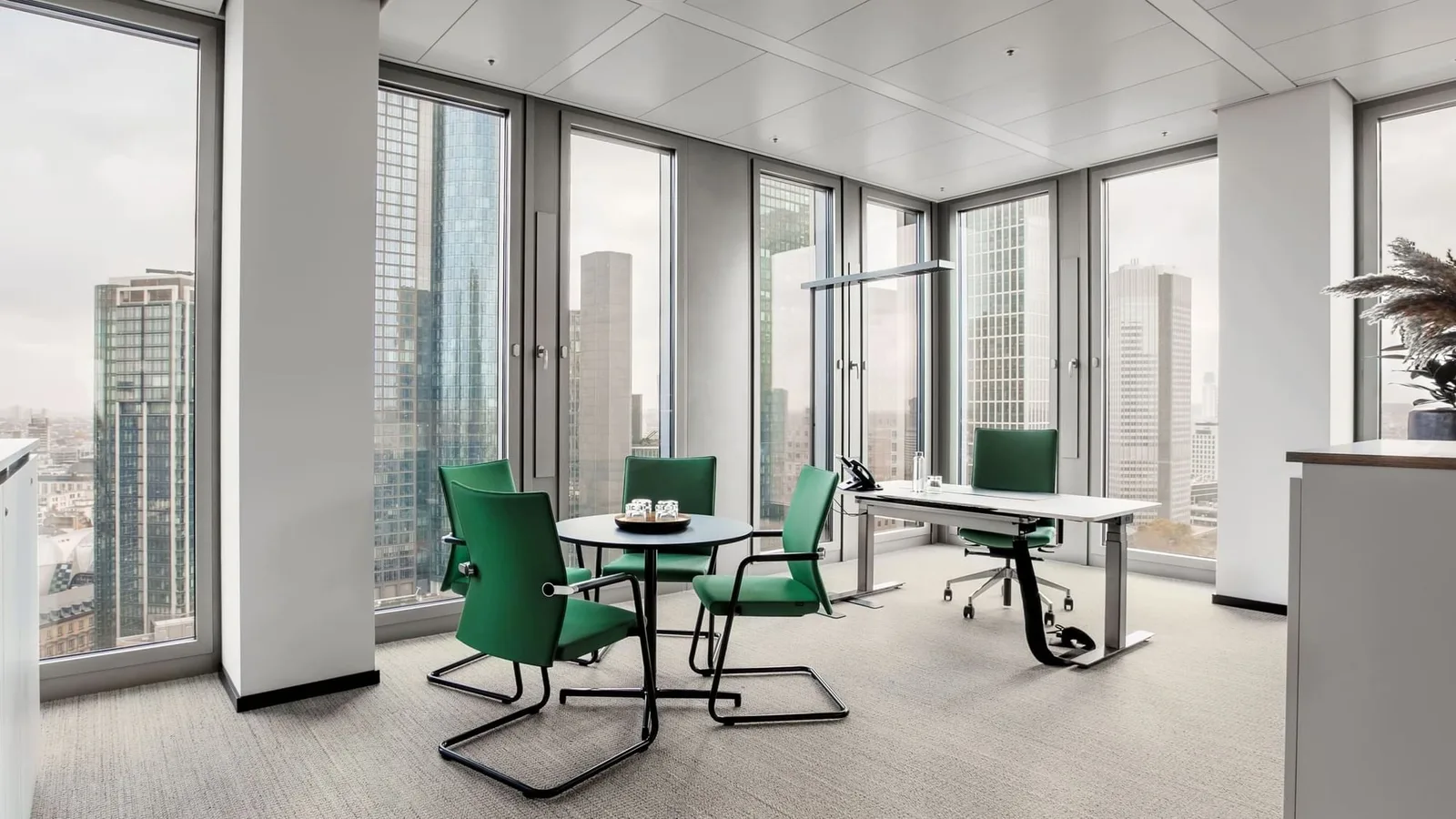 Contora Office Solutions - Frankfurt Marienturm, Private office, 1 desk, Frankfurt am Main