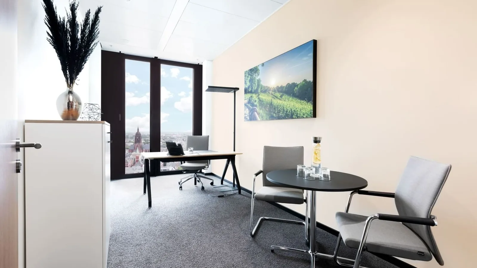 Contora Office Solutions - Frankfurt Winx, Private office, 1 desk, Frankfurt am Main