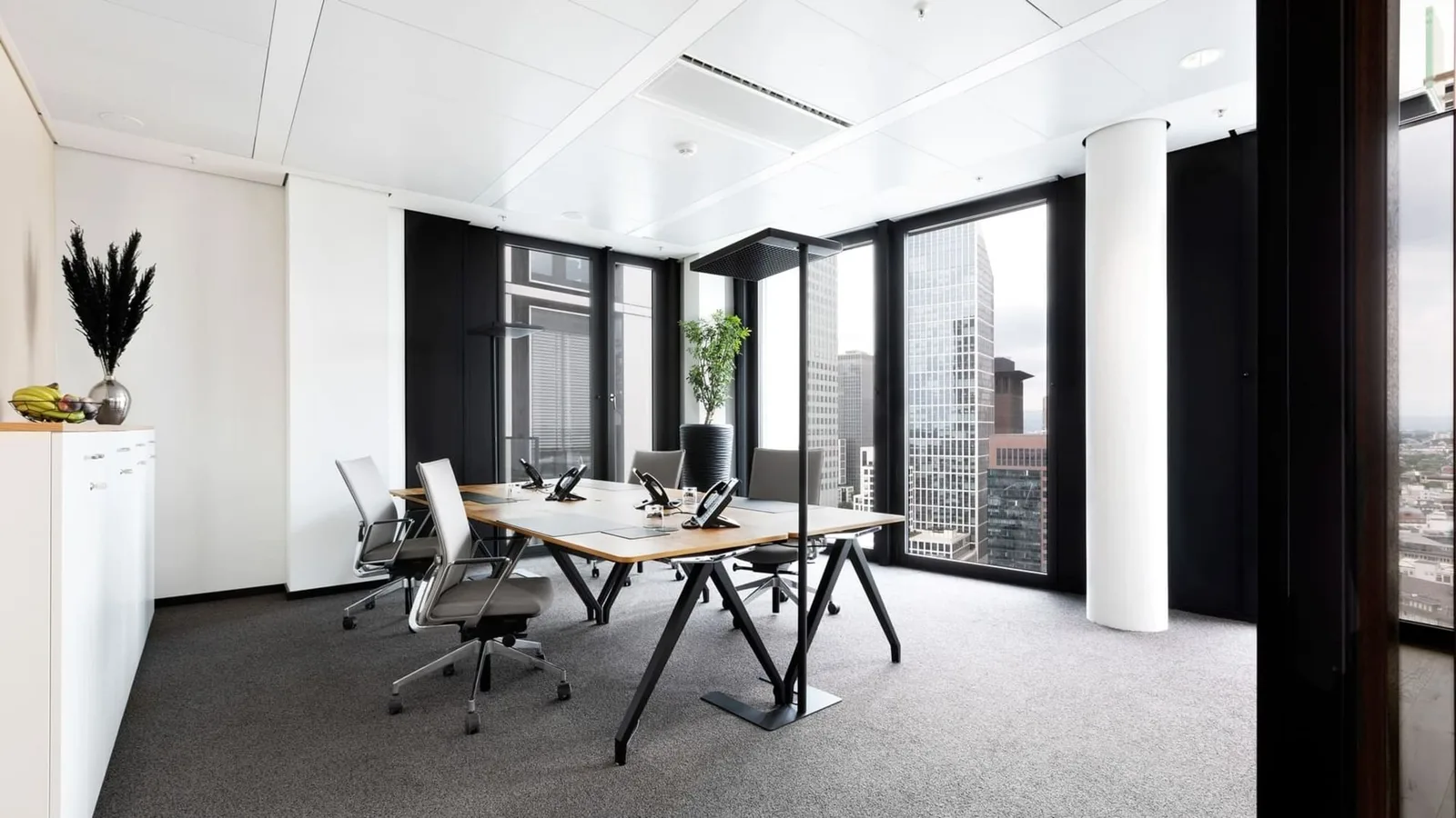 Contora Office Solutions - Frankfurt Winx, Meeting room for 6 people, Frankfurt am Main