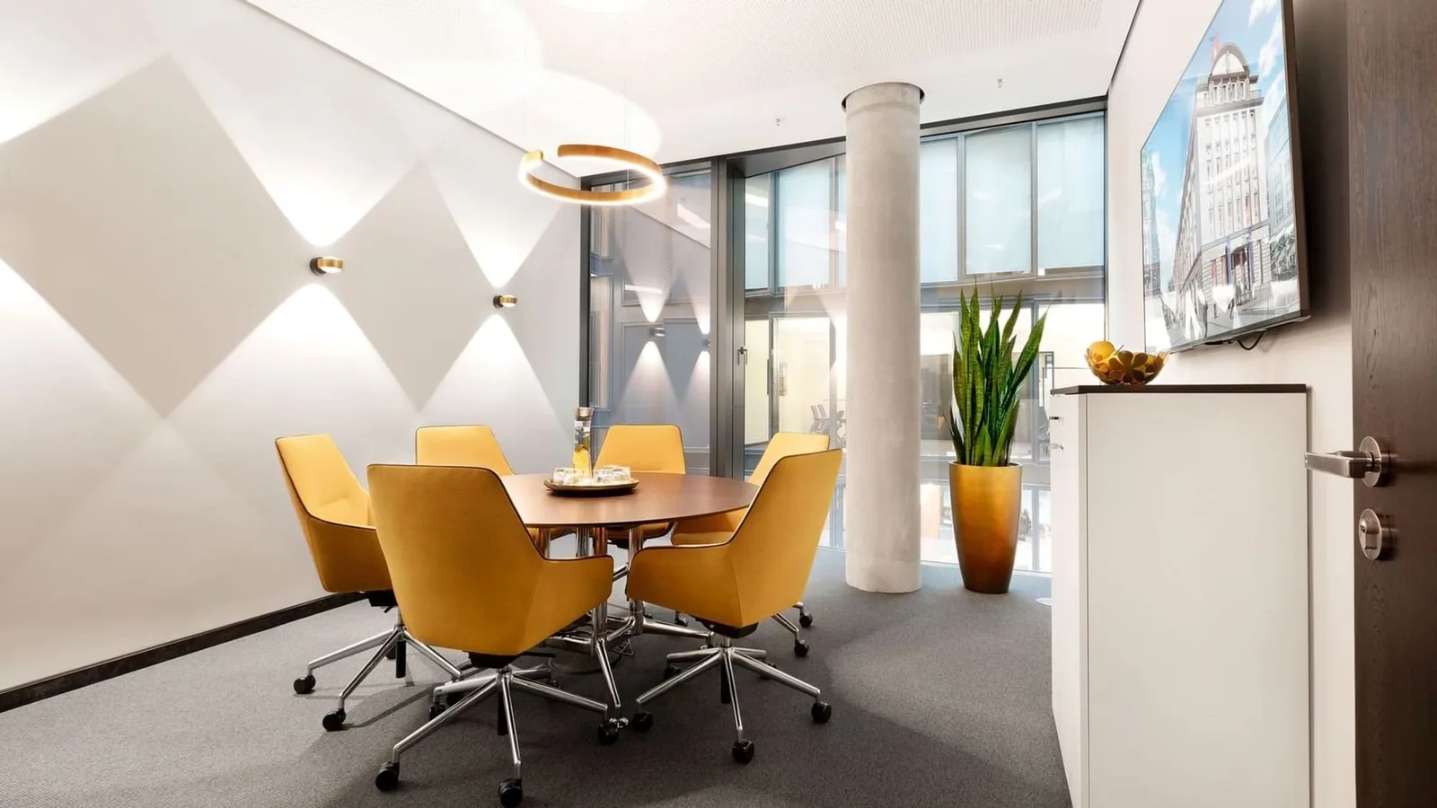 Contora Office Solutions - Hamburg Alter Wall, Meeting room for 6 people, Hamburg