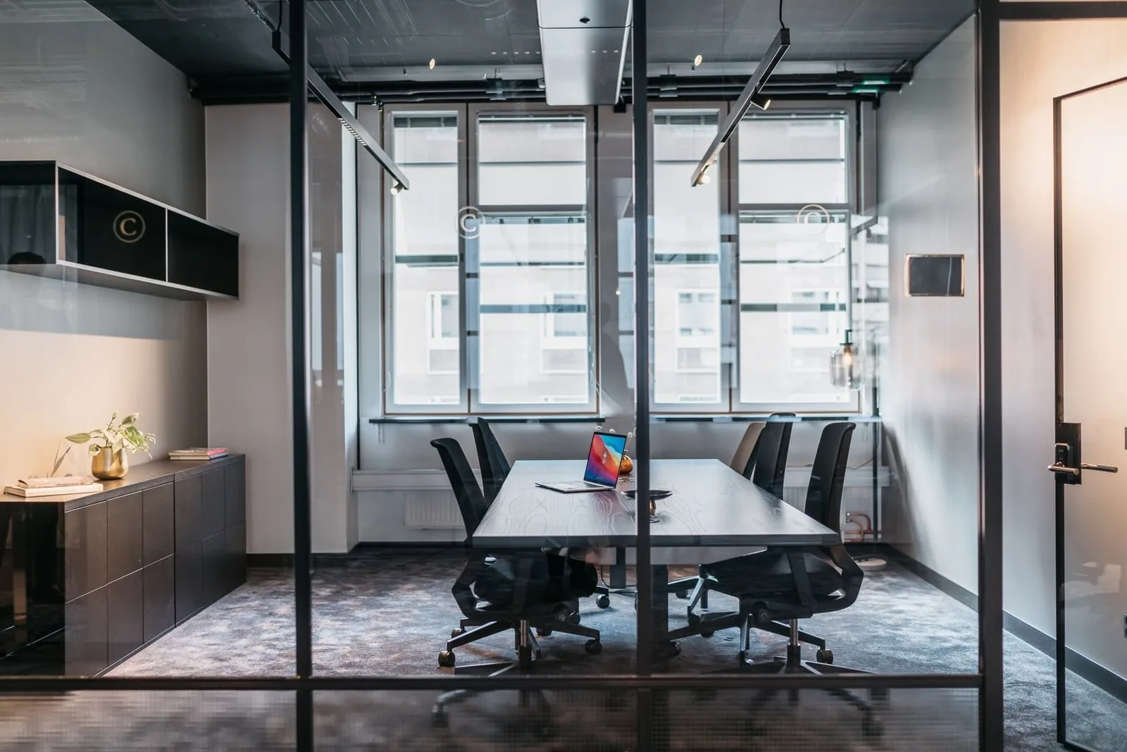 Convendum, Sala de reuniones para 6 personas, Palma