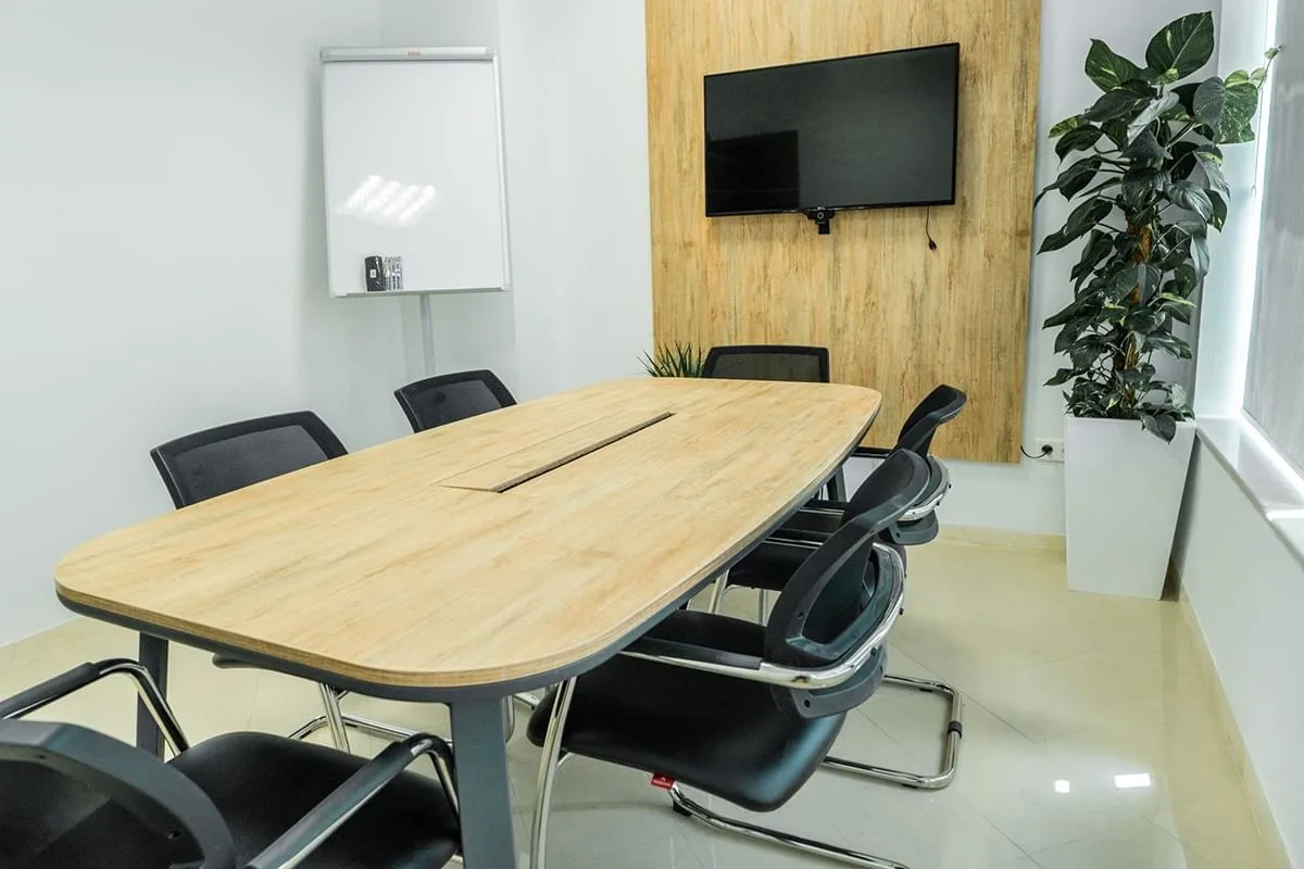 Coser Coworking Space, Meeting room for 6 people, Tunis