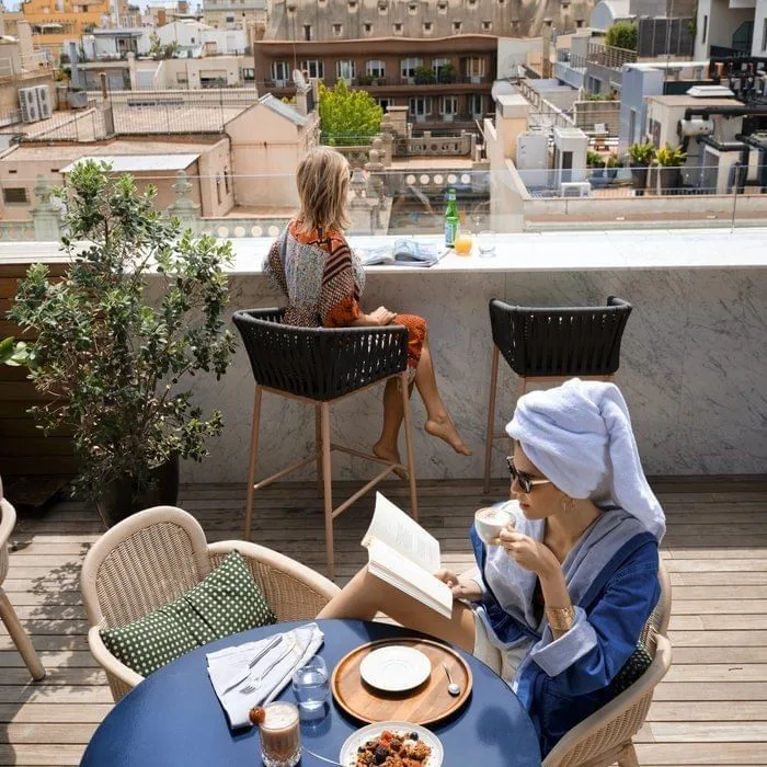The Cover Barcelona, Terraza y espacio exterior, Barcelona