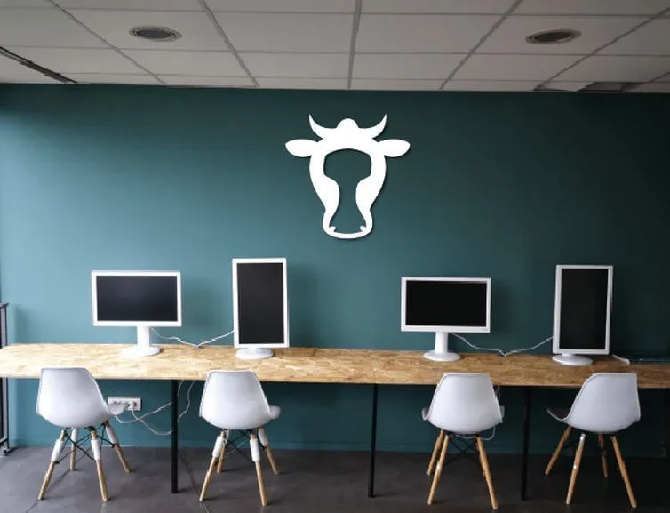 Le Cow, Open-plan office, Cogolin