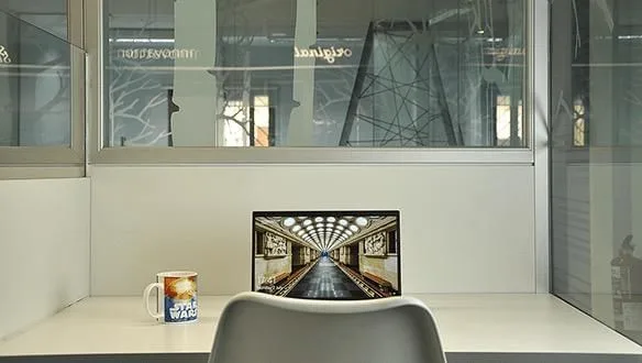 Cowork 40, Phone booth, Badalona