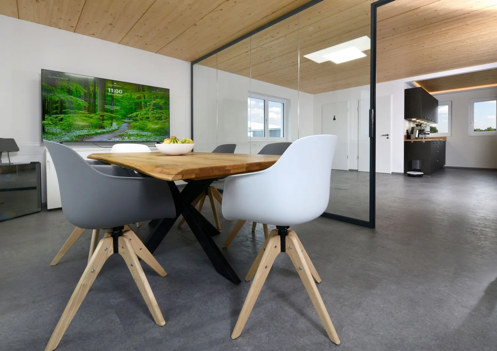 CoWork by aMMerCon, Meeting room for 6 people, Eresing