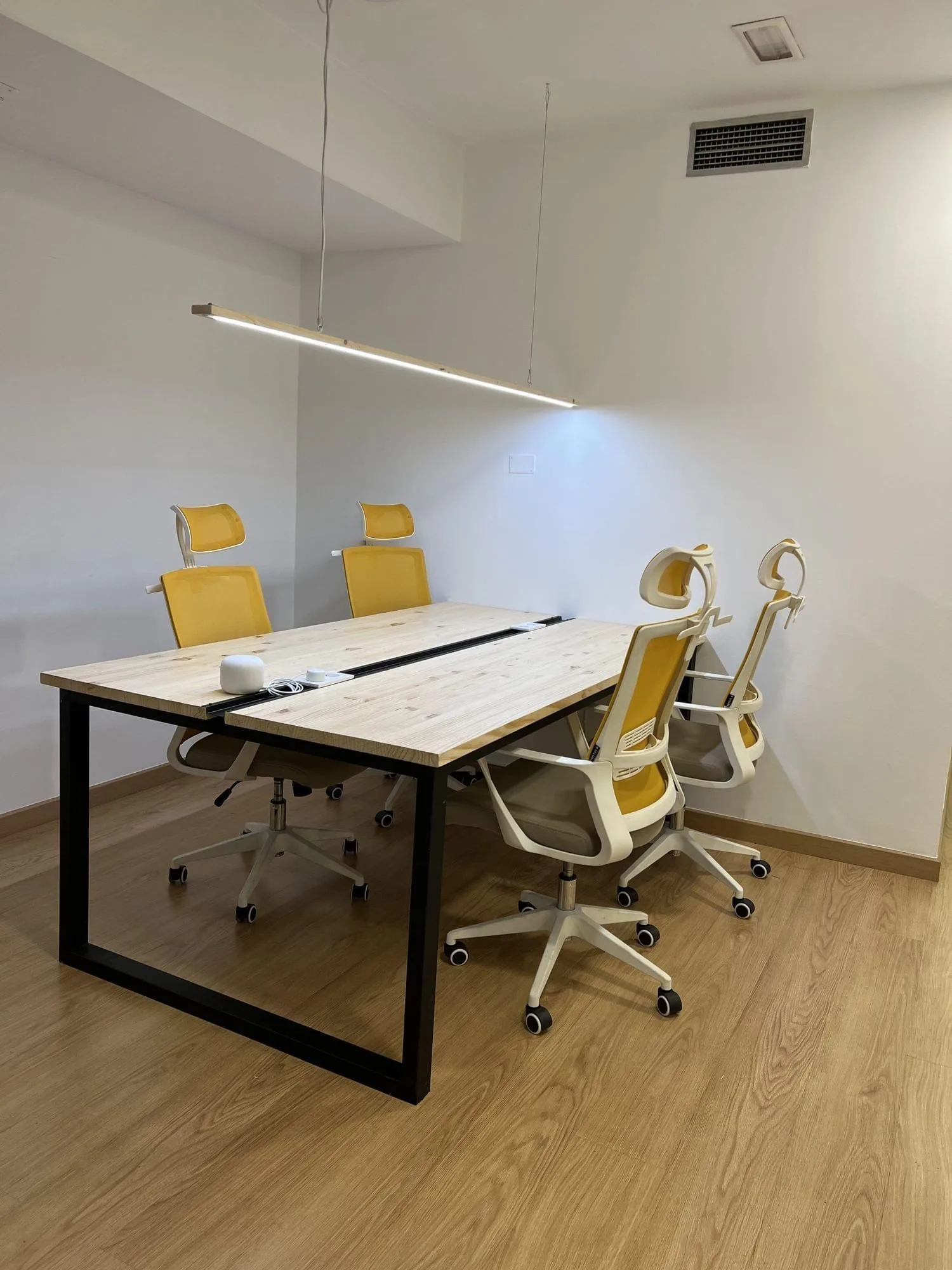 Cowork Plus Santiago De Compostela, Escritório privativo com 4 postos, Santiago de Compostela