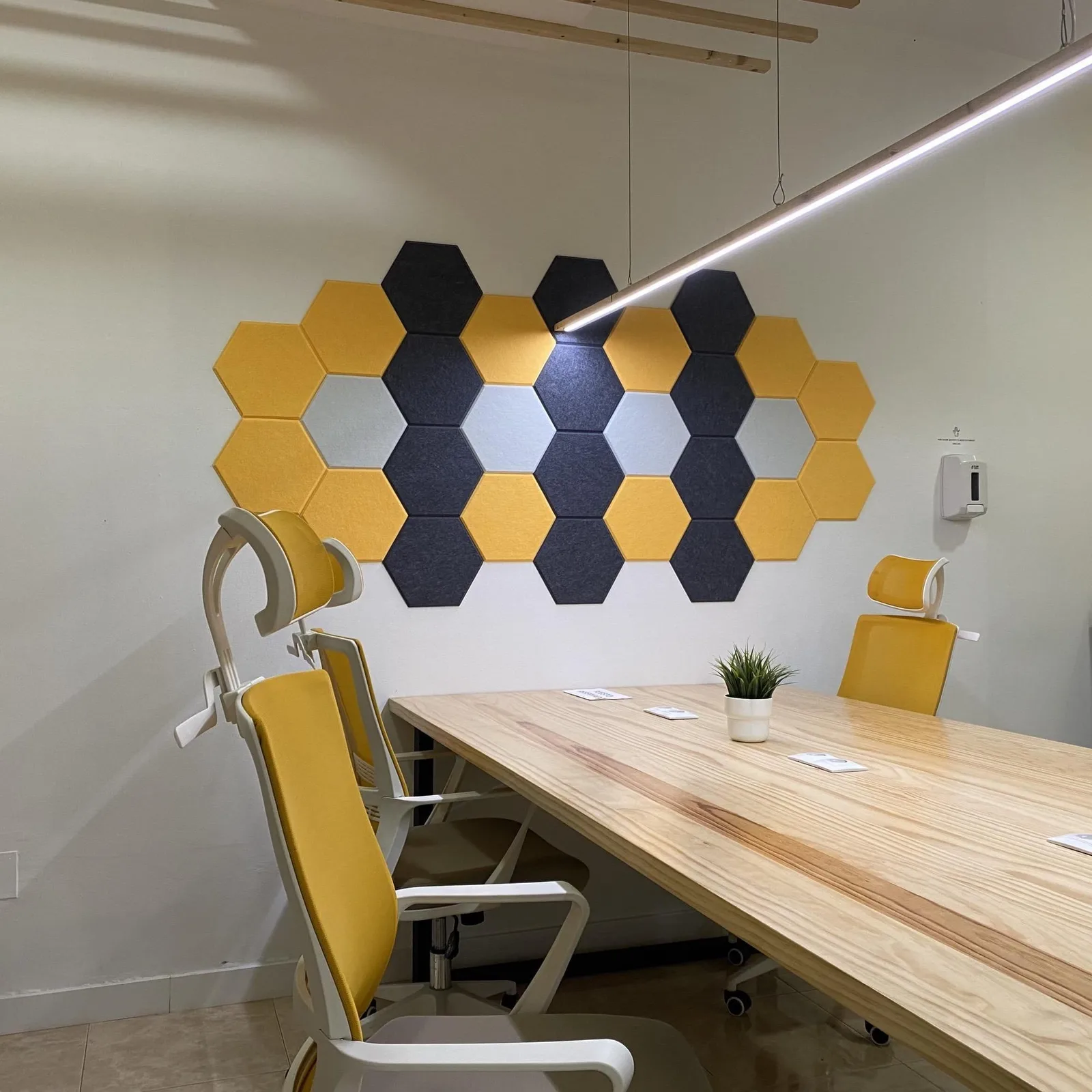 Cowork Plus Santiago De Compostela, Sala de reuniões para 3 pessoas, Santiago de Compostela