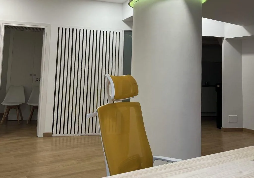 Cowork Plus Santiago De Compostela, Escritório privativo com 1 posto, Santiago de Compostela