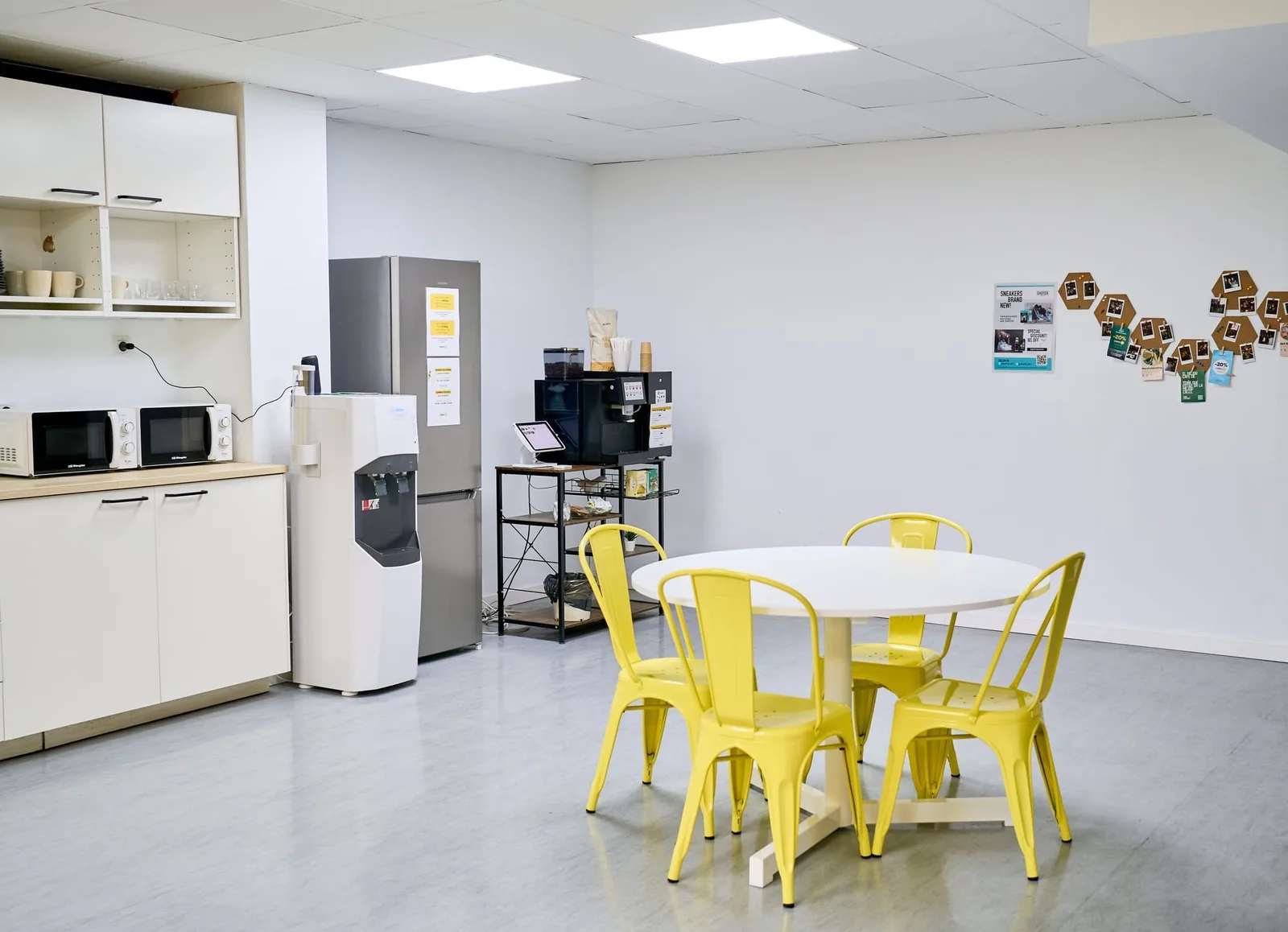 CoWork Up Puerta del Mar, Kitchen, Valencia