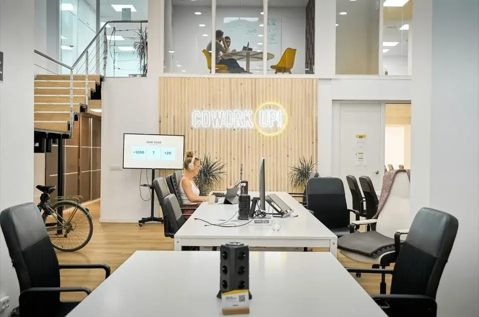 CoWork Up Puerta del Mar, 10h Week (flexible), Valencia