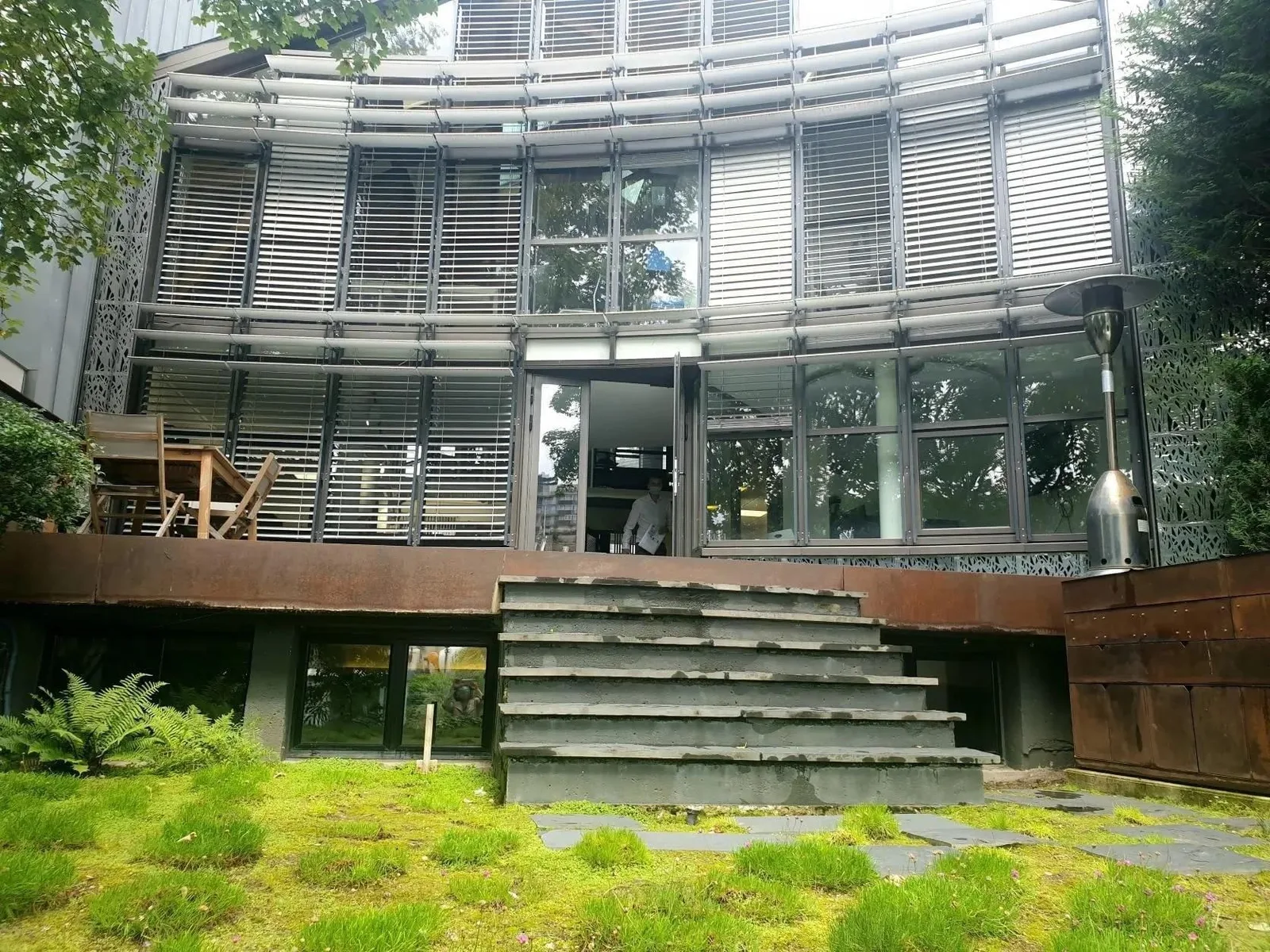 Coworkea Issy les Moulineaux, Façade, Issy-les-Moulineaux