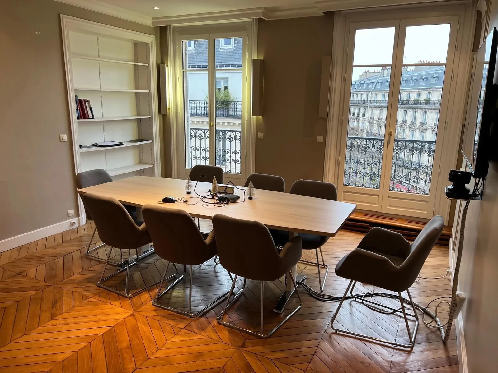 Coworkea Malesherbes, Besprechungsraum für 8 Personen, Paris 8e