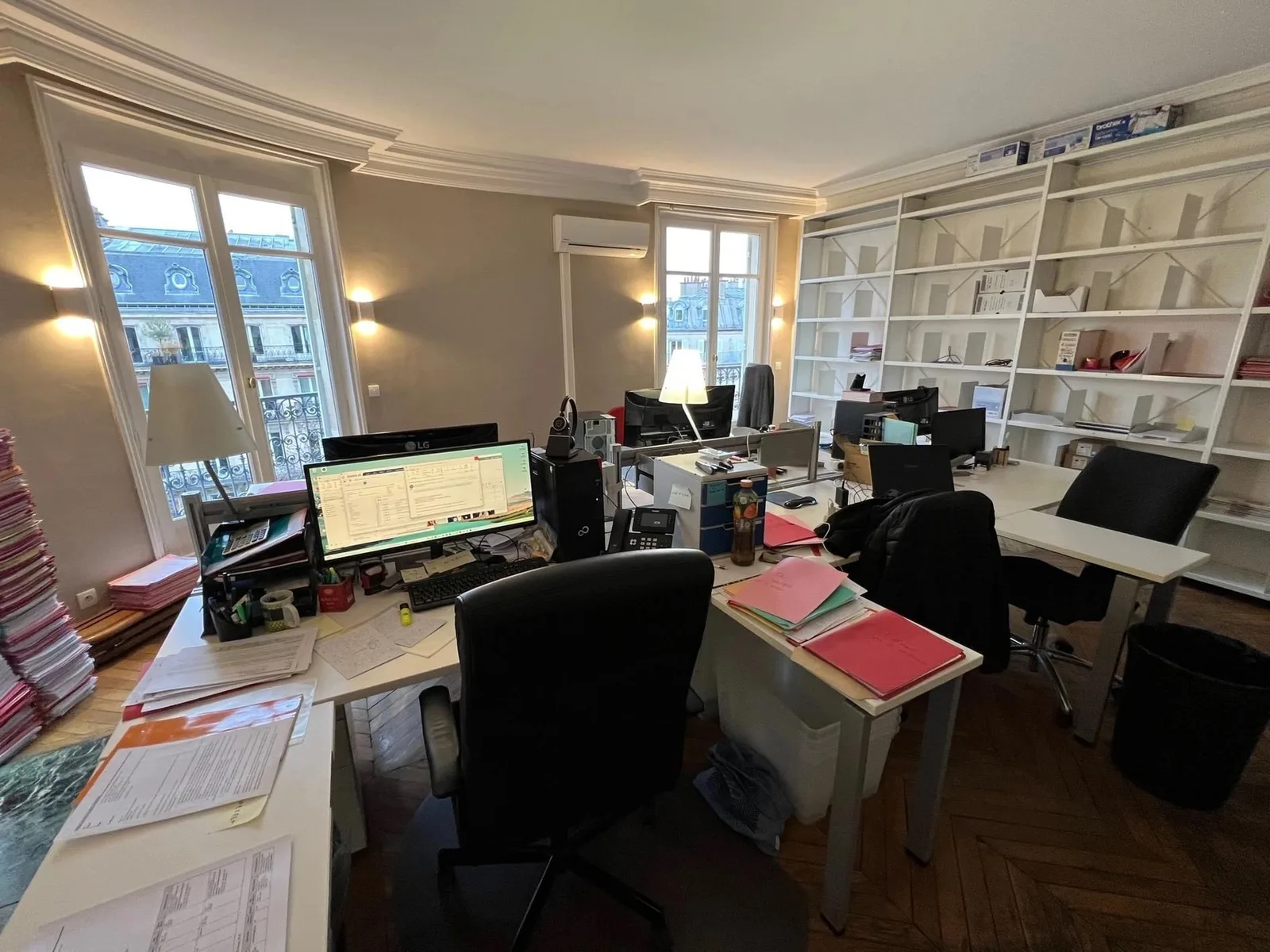 Coworkea Malesherbes, Privatbüro mit 4 Arbeitsplätzen, Paris 8e