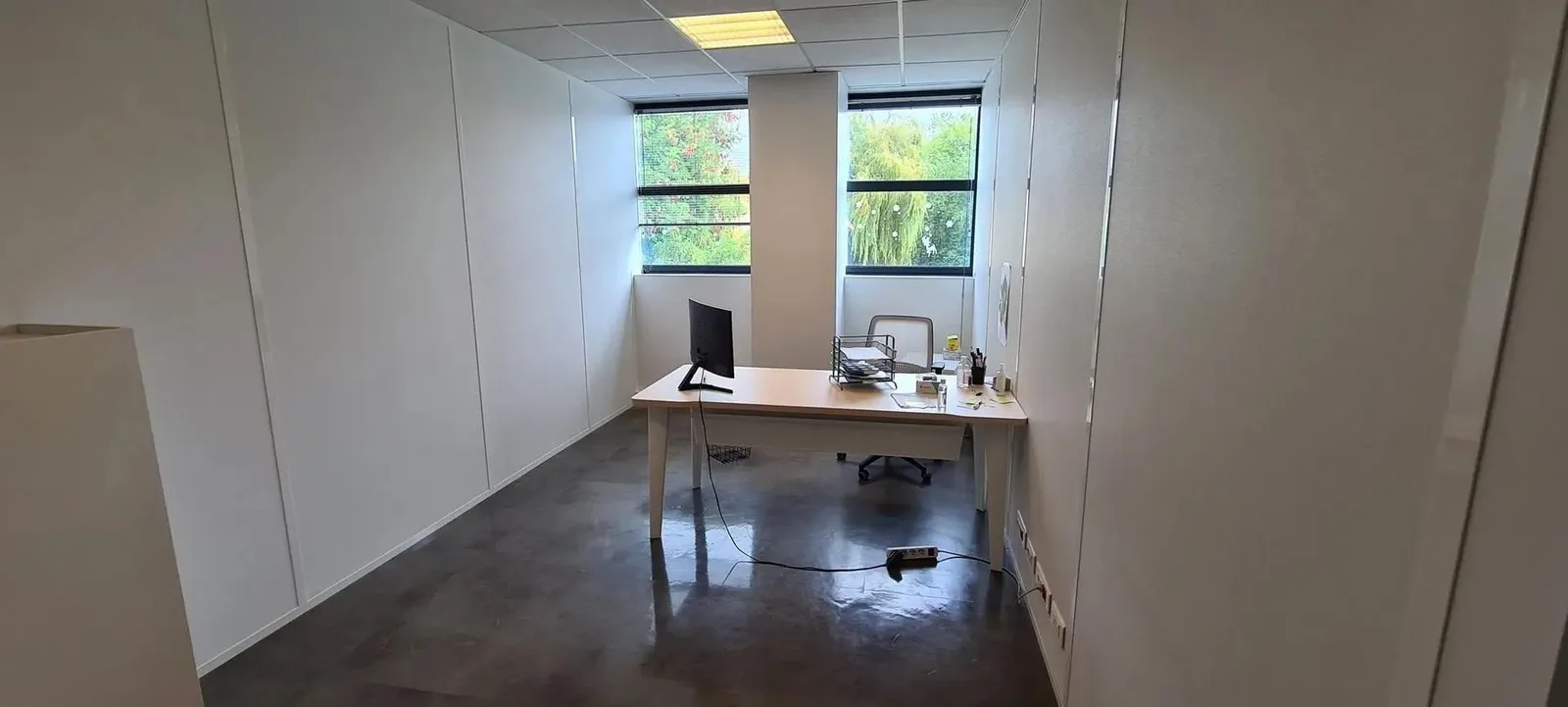 Coworkea Montigny, Privatbüro mit 1 Arbeitsplatz, Montigny-le-Bretonneux