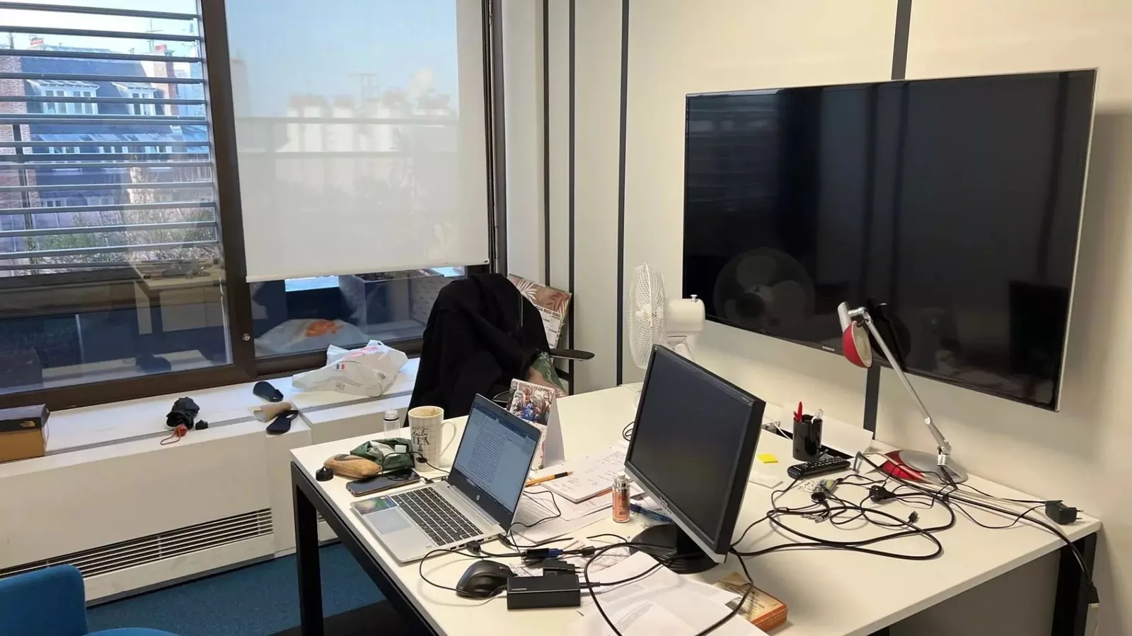 Coworkea Porte Maillot, Privatbüro mit 2 Arbeitsplätzen, Paris 16e