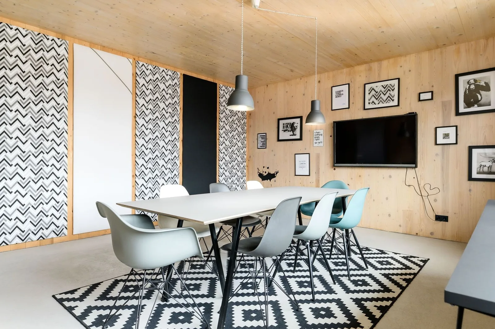 Coworkerei Tegernsee, Meeting room for 8 people, Gmund am Tegernsee