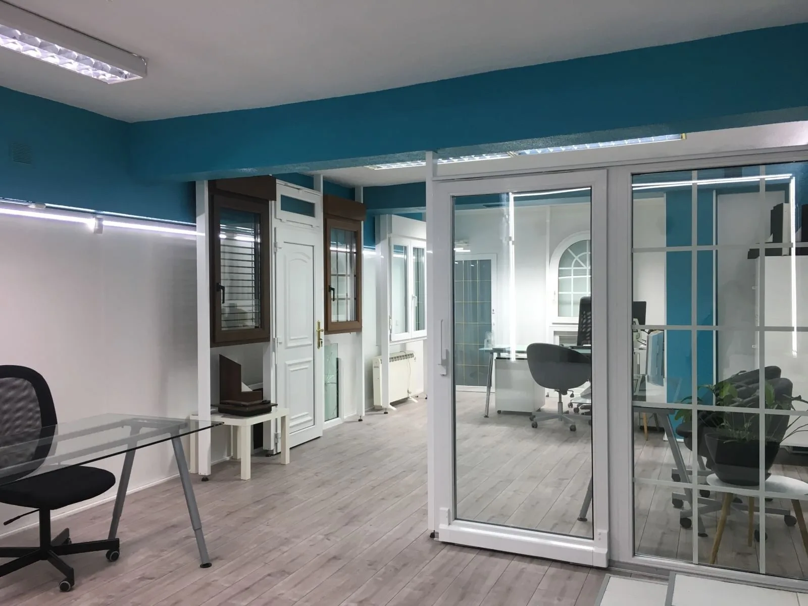 Coworking 40 Jardin, Private office, 2 desks, Madrid