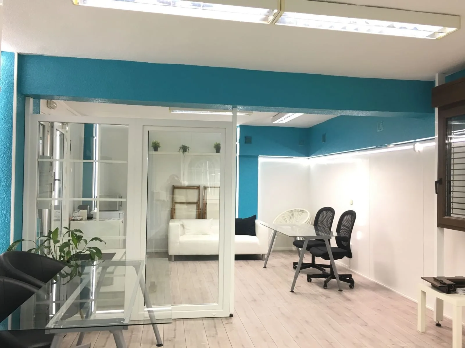 Coworking 40 Jardin, Private office, 2 desks, Madrid