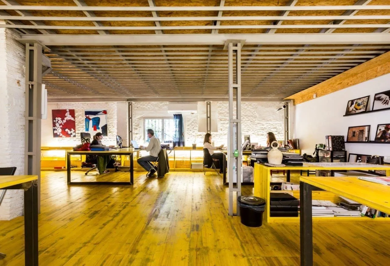 Coworking La Bañera El Pelícano, Open-plan office, Seville