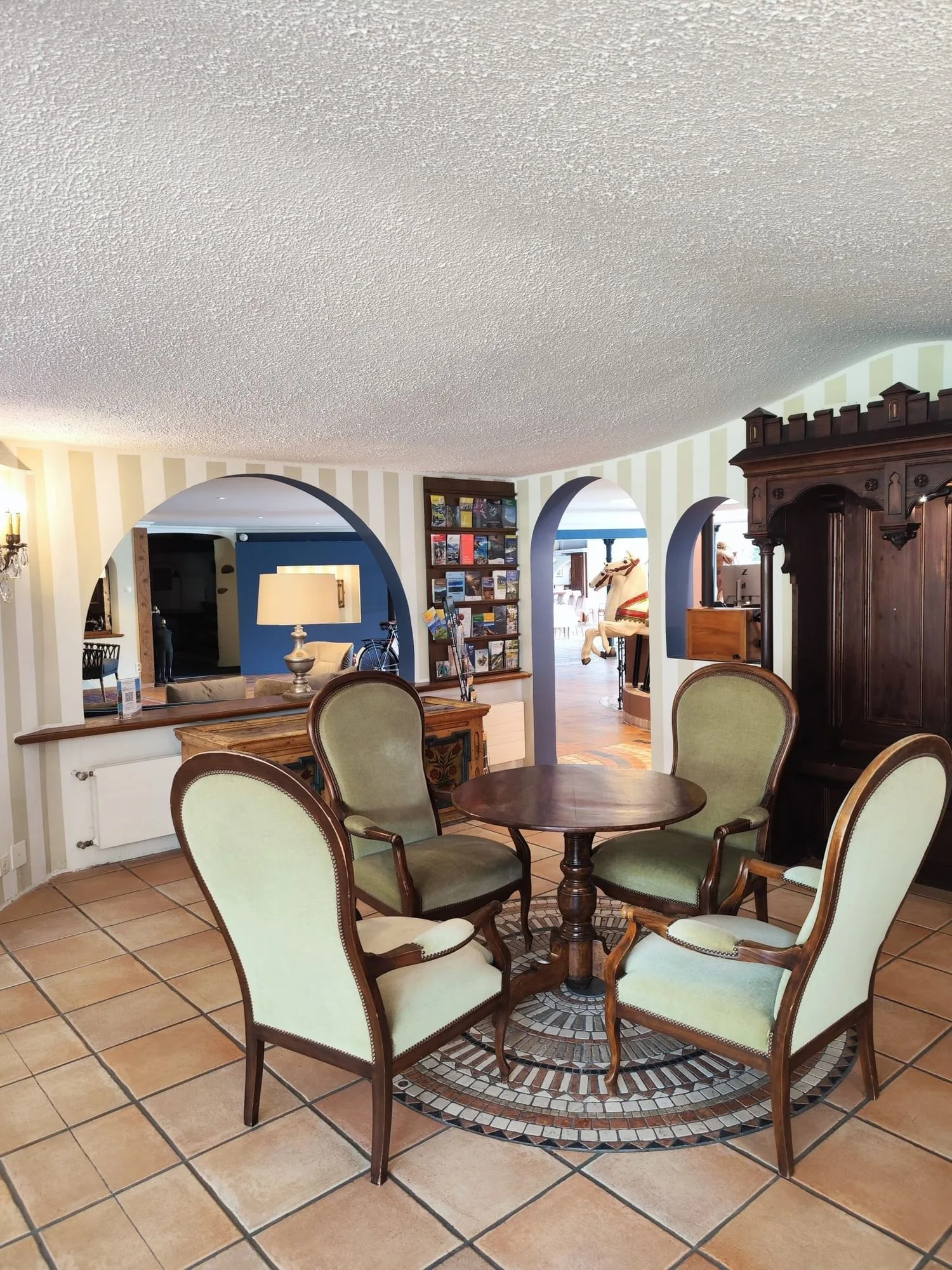 Coworking Bar Locarno, Albergo Losone, Lounge, Losone