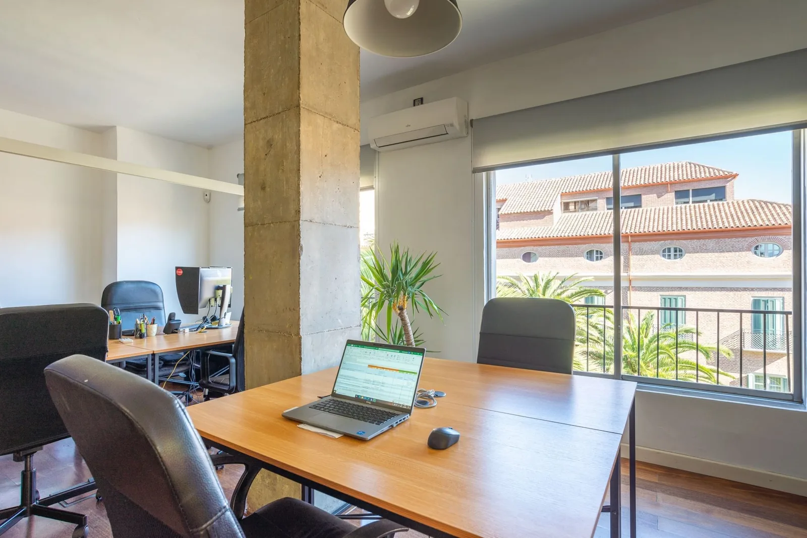 Coworking El Centro, Bureau privatif 4 postes, Malaga