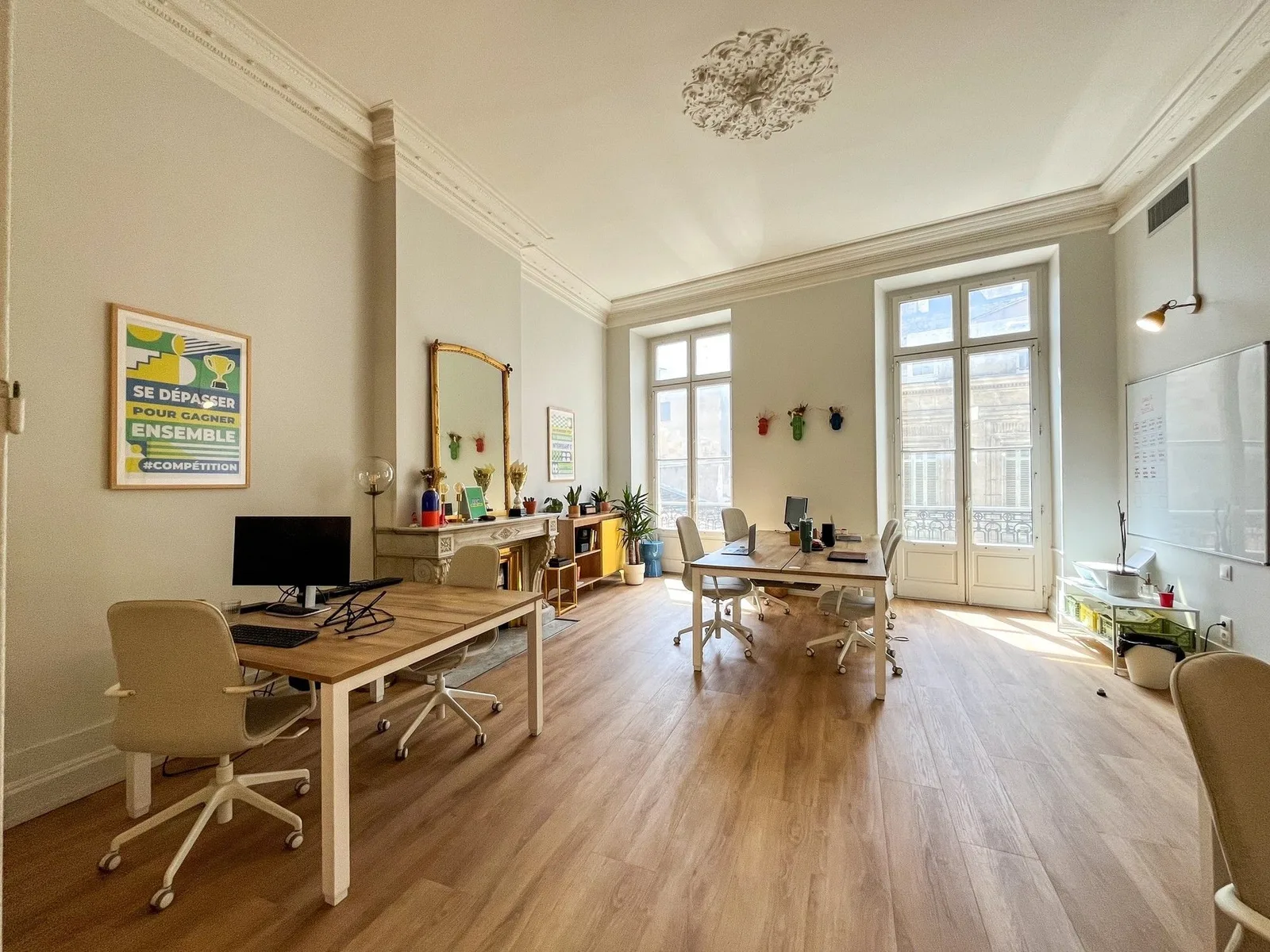 Coworking aux Chartrons, Bureau privatif 6 postes, Bordeaux