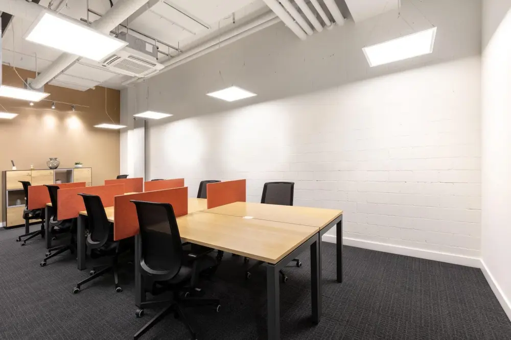 HQ FL, Altamonte Springs - Westmonte Dr, Coworking desk, Altamonte Springs, FL