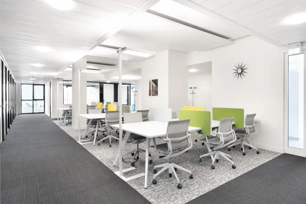 HQ IN, Indianapolis - W 86th St., Coworking desk, Carmel, IN