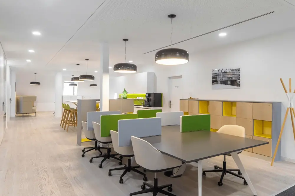 HQ TX, Lubbock - Pyramid Plaza, Coworking desk, Lubbock, TX