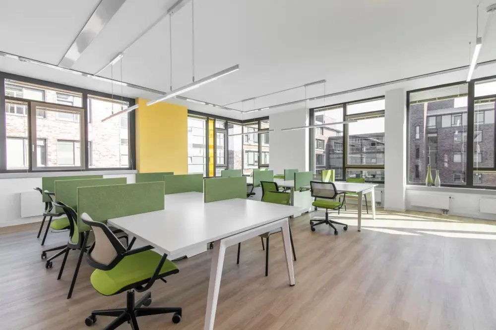 Regus CA, Pleasanton - Hopyard Rd, Coworking desk, Pleasanton, CA