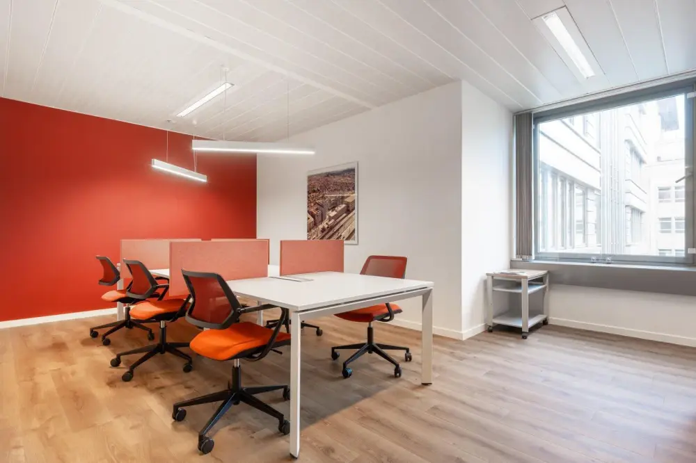 Regus NC, Charlotte - University Executive Park, Coworking desk, Charlotte, NC